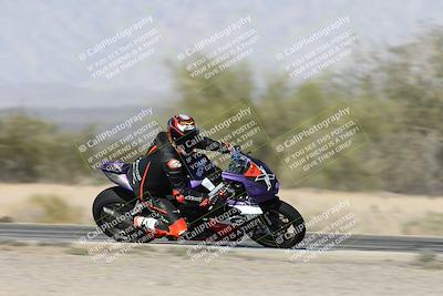 media/Dec-01-2025-Moto Forza (Mon) [[2daa91e15f]]/2-Intermediate Group/Session 3 (Turn 7 Inside Pans)/